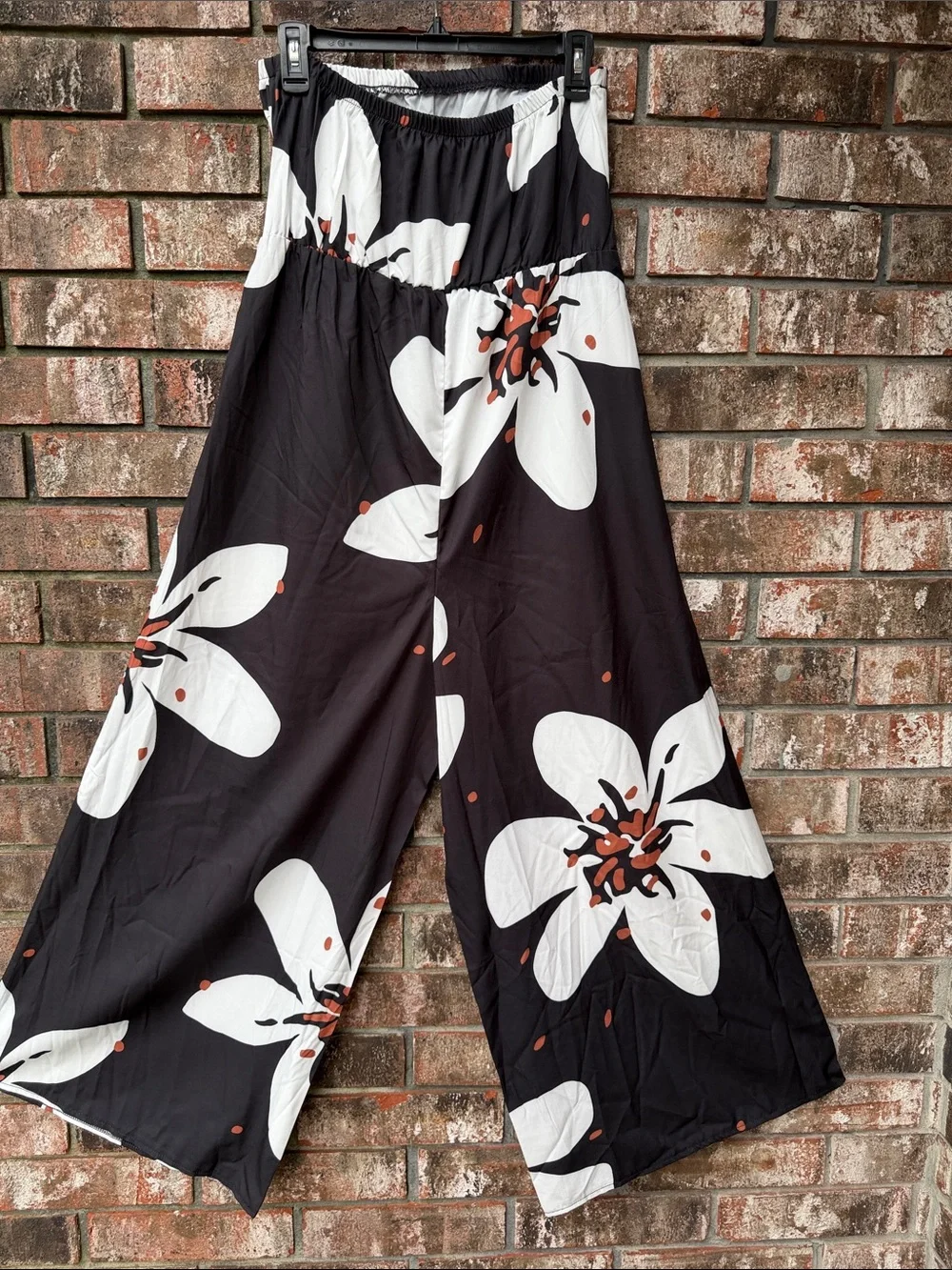 Strapless Floral Wide-Leg Jumpsuit Pants — Black with White & Rust Floral Print - Picture 4 of 4